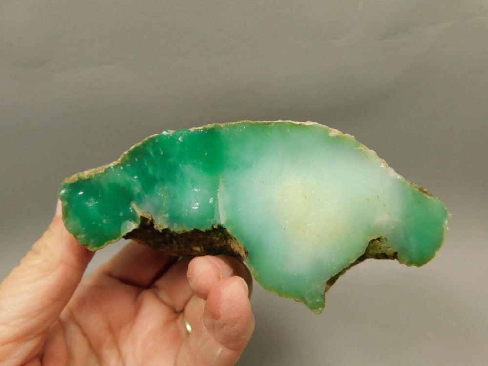 Green Chrysoprase Lapidary Cabbing Rough Rock