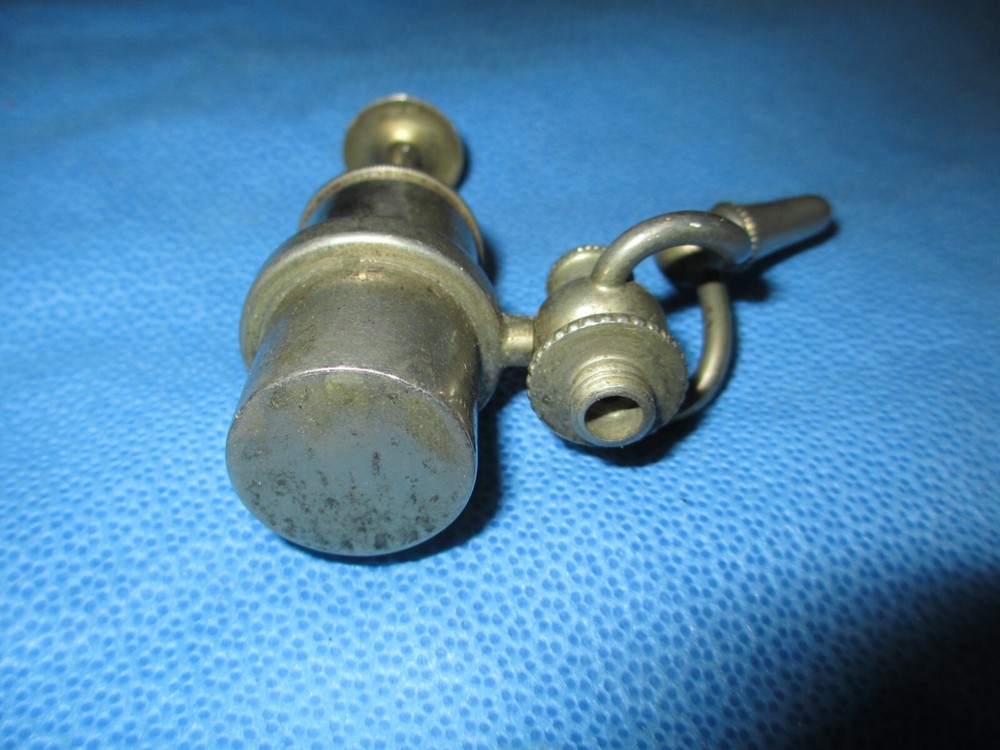 Antique Silver-Plated Atomizer Art Deco C45