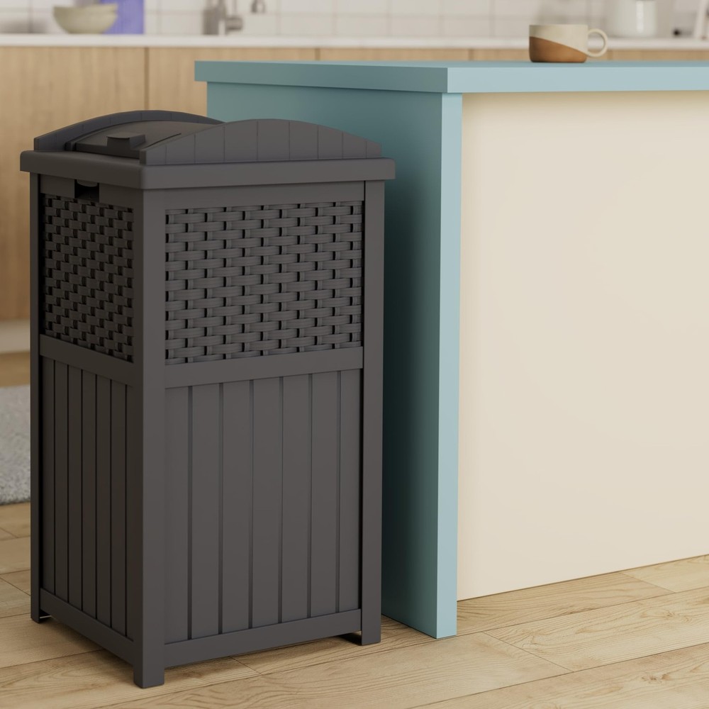 Suncast 33 Gallon Wicker-Style Hideaway Trash Can with Secure Cyberspace Grey