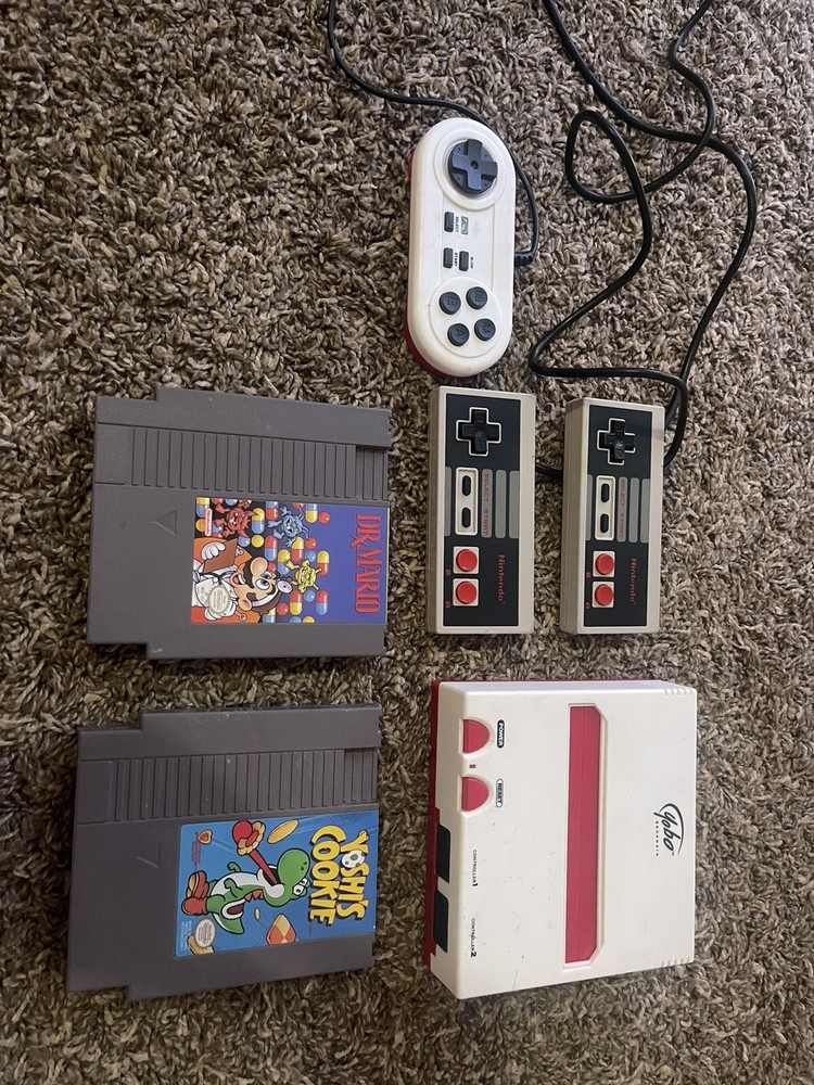 nes bundle 2 Original  Controllers Games