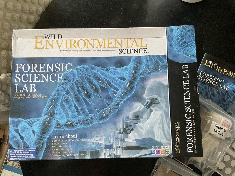 WILD ENVIRONMENTAL SCIENCE Forensic Science Lab - Crime Scene Science Kit STEM