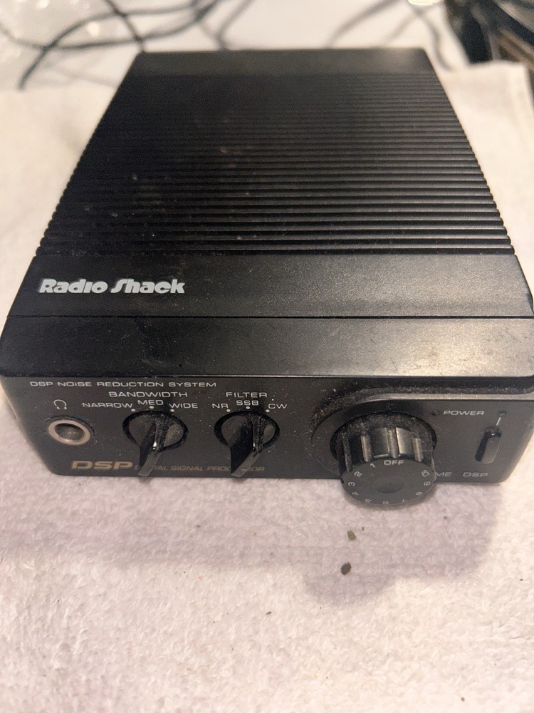 Radio Shack DSP 40 Noise Reduction System Digital Signal Processor