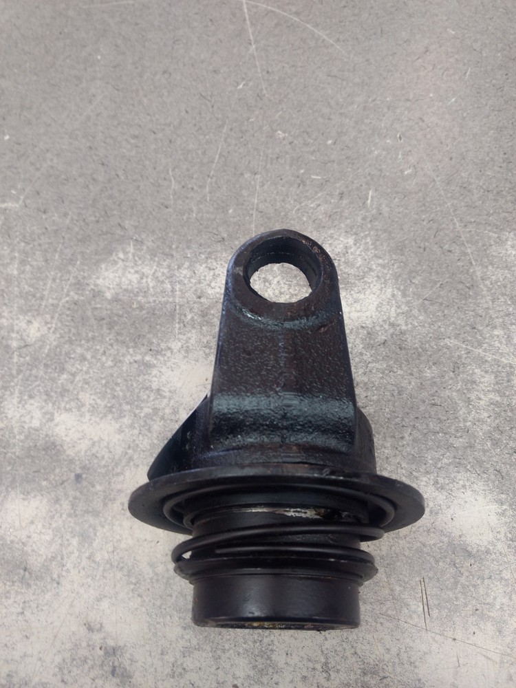 5720C3776 PTO YOKE