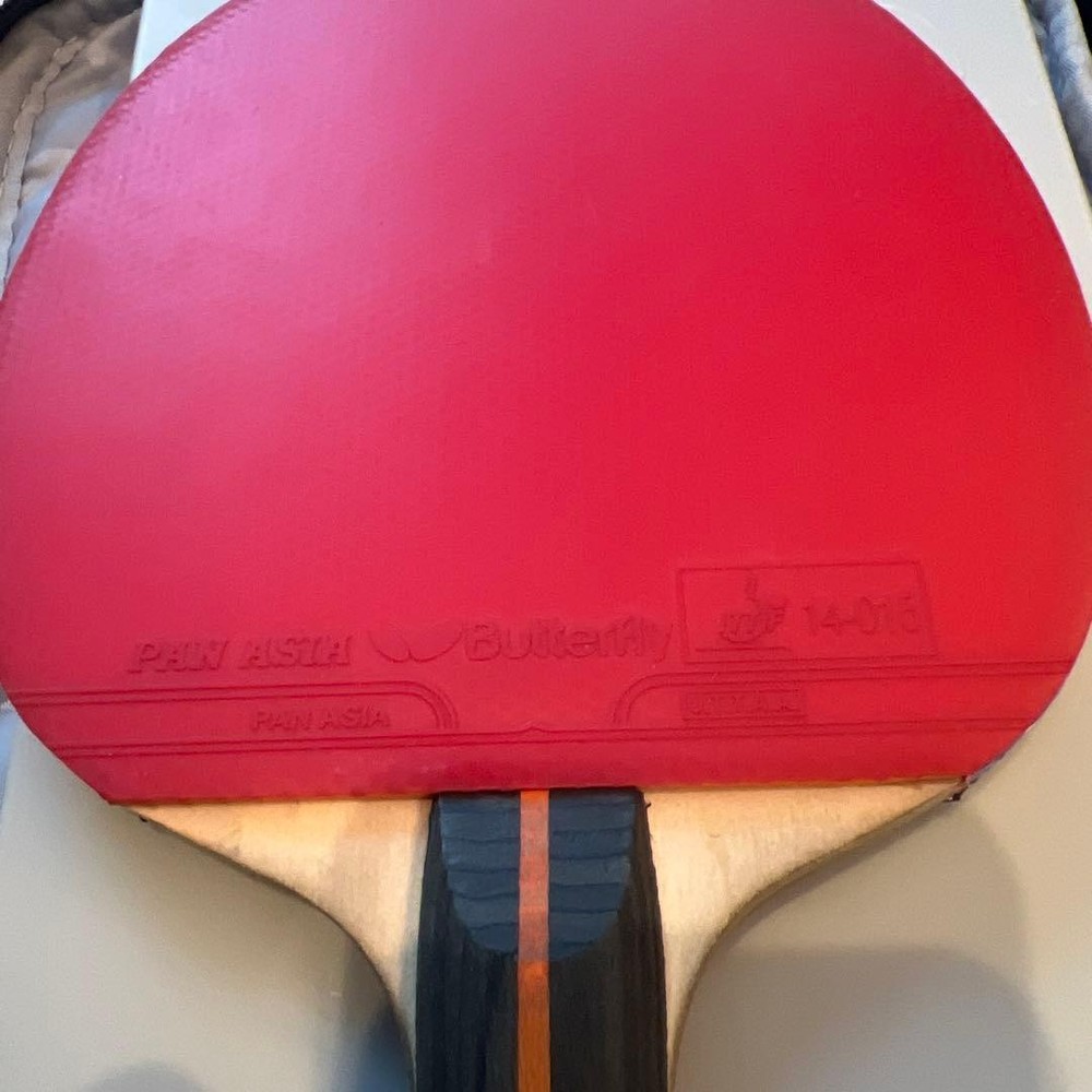 table tennis racket with case