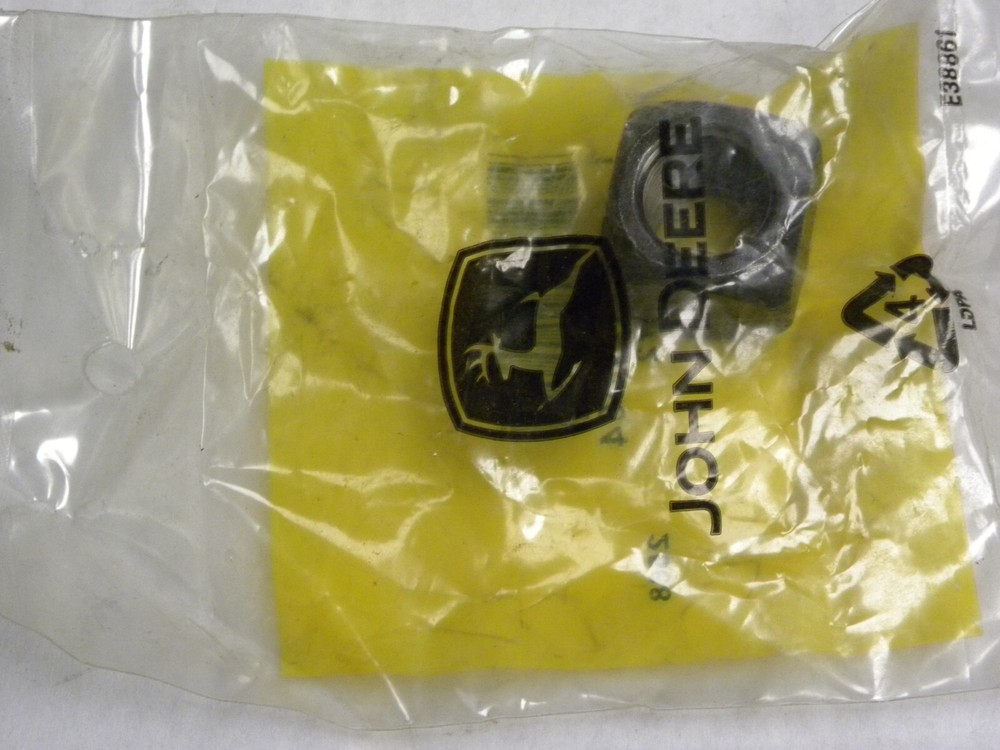 NEW John Deere 4122664 Square Nut, M16