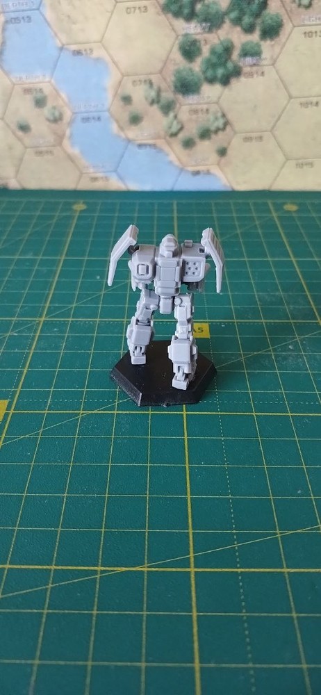 Dark Crow, battletech game miniature