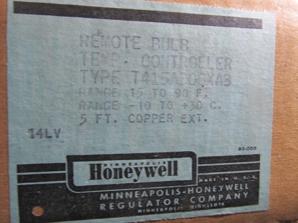 Honeywell T415A306XA3 Remote Bulb Temperature Controller
