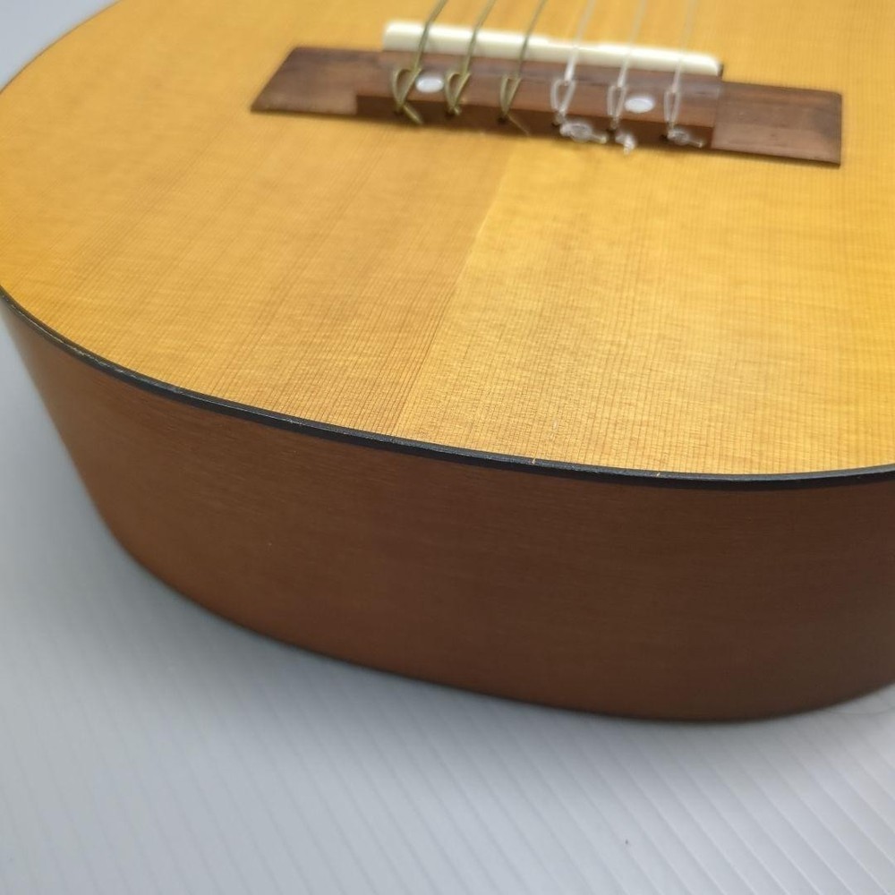 Yamaha Guitarelle GL Acoustic Guitar Nylon Strings