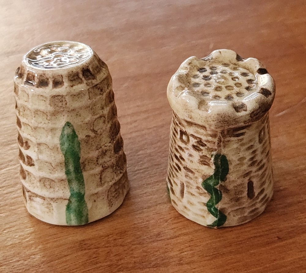 6 Sylvac Thimbles Clown-Well-Cottage-Windmill-Castle