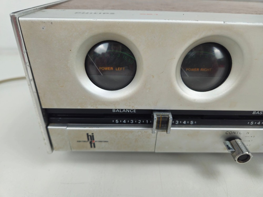 Philips - 22RH521 - Stereo Integrated Amplifier - Class A