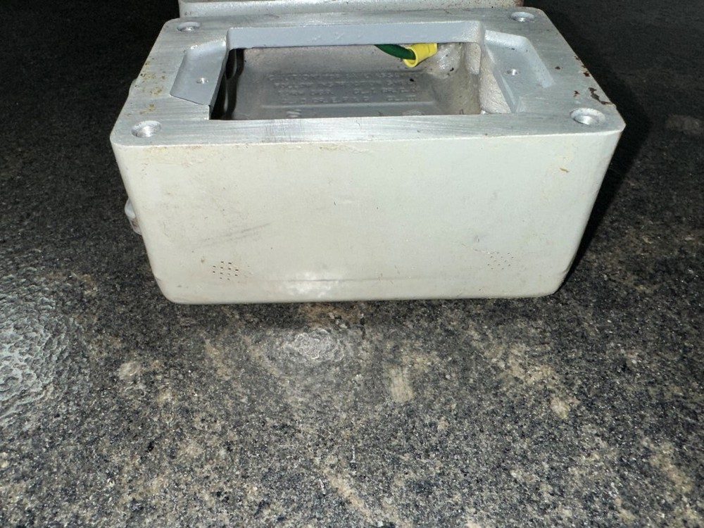 Killark SWB-11 Conduit Device Box, Explosion Proof, 40 Cu In