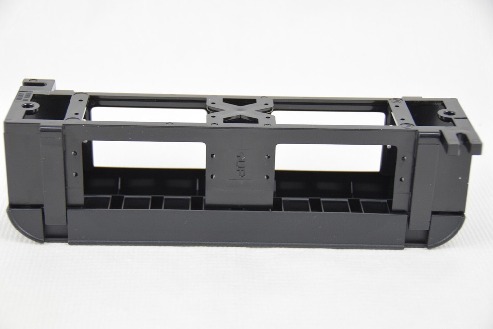 ICC IC107BP8VB 8-Port Flush Patch Panel Vertical Wall Mountable