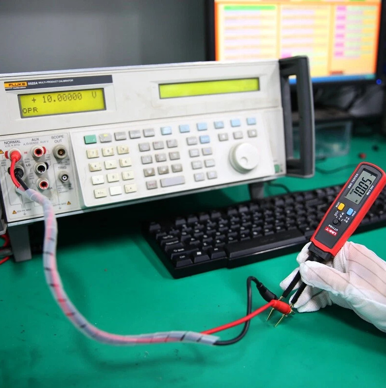 UNI-T UT116A SMD Tester Meter Multimeter LED Diode Continuity Battery Tester