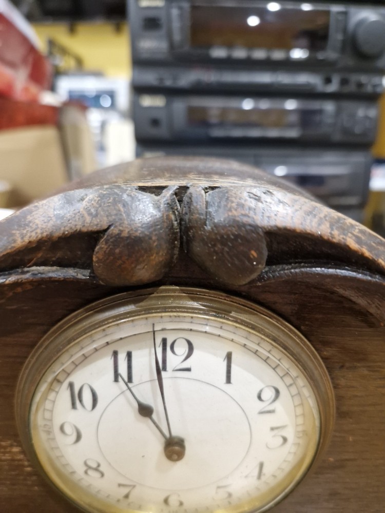 Vintage French Wind Up Mantle Clock