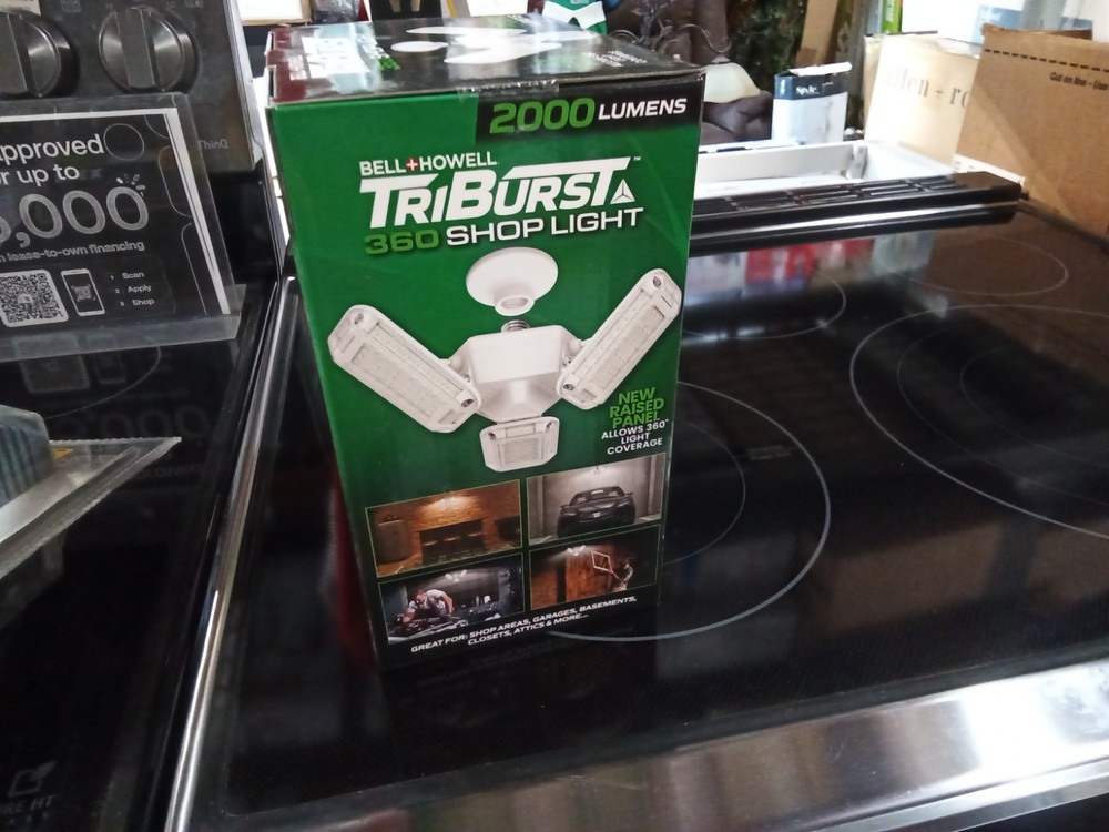 Bell + Howell Triburst 2000 Lumens White Multidirectional Socket LED Shop Light