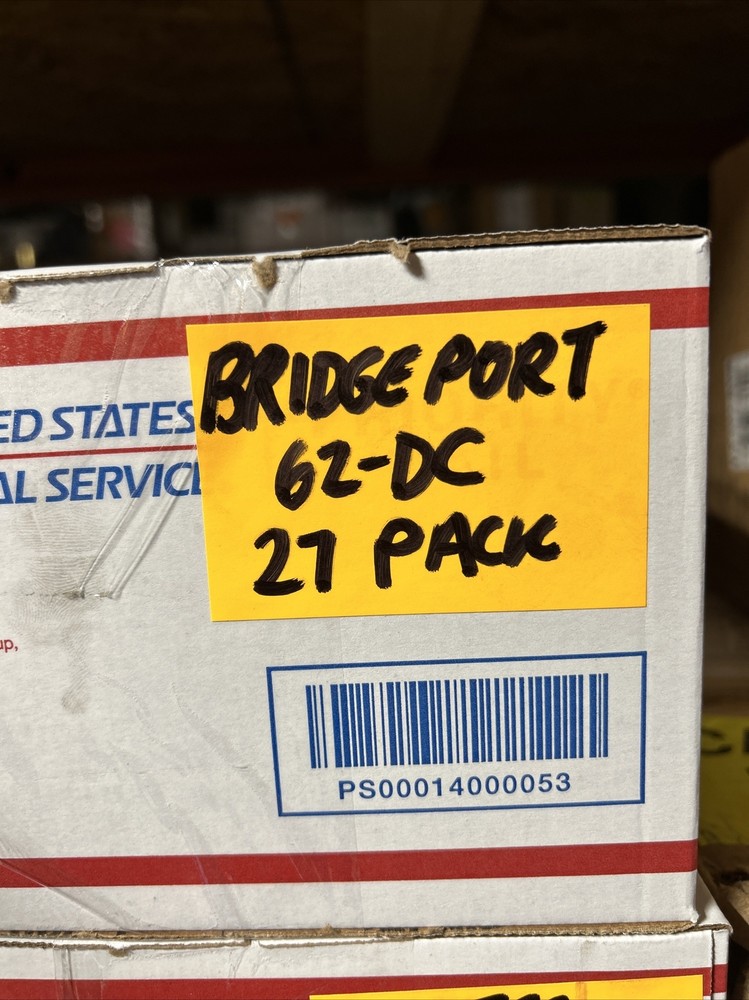 27 Pack Bridgeport 62-DC EMT Elbow Coupling Joint Set Screw Coupling Pull Elbow