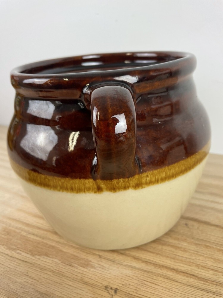 Pottery 2-Handled Crock Jar Bean Pot with lid