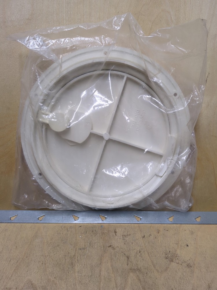 A1SD1 DPI Marine 8" Pull Up Access Plate White