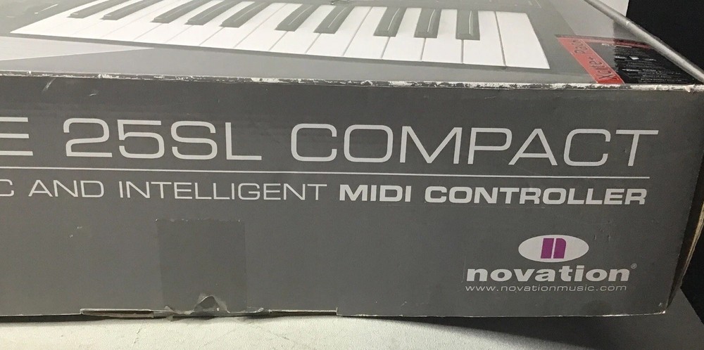 Novation Remote 25SL Compact Midi Keyboard Controller W/ Power Cord