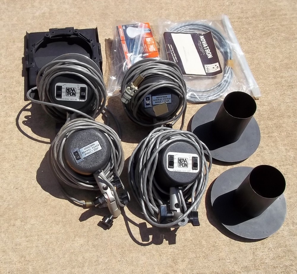 NOVATRON 440 PLUS STUDIO LIGHTING SYSTEM