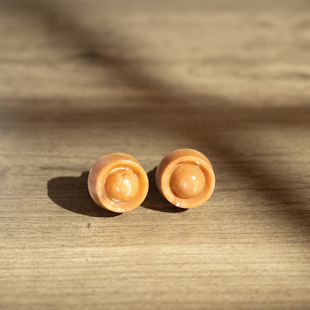 Midcentury Bendix Radio Knobs 2pc Caramel Swirled Plastic 1/4" Opening D Shaft