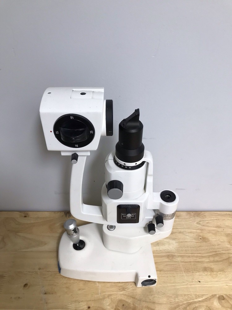 Reichert XCEL 255 Slit Lamp