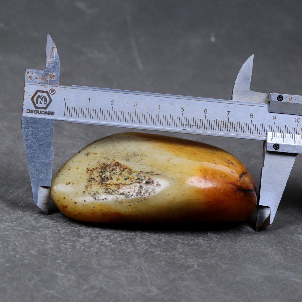 299G Certified 100% Hetian jade(Nephrite) Raw stone 和田玉原石