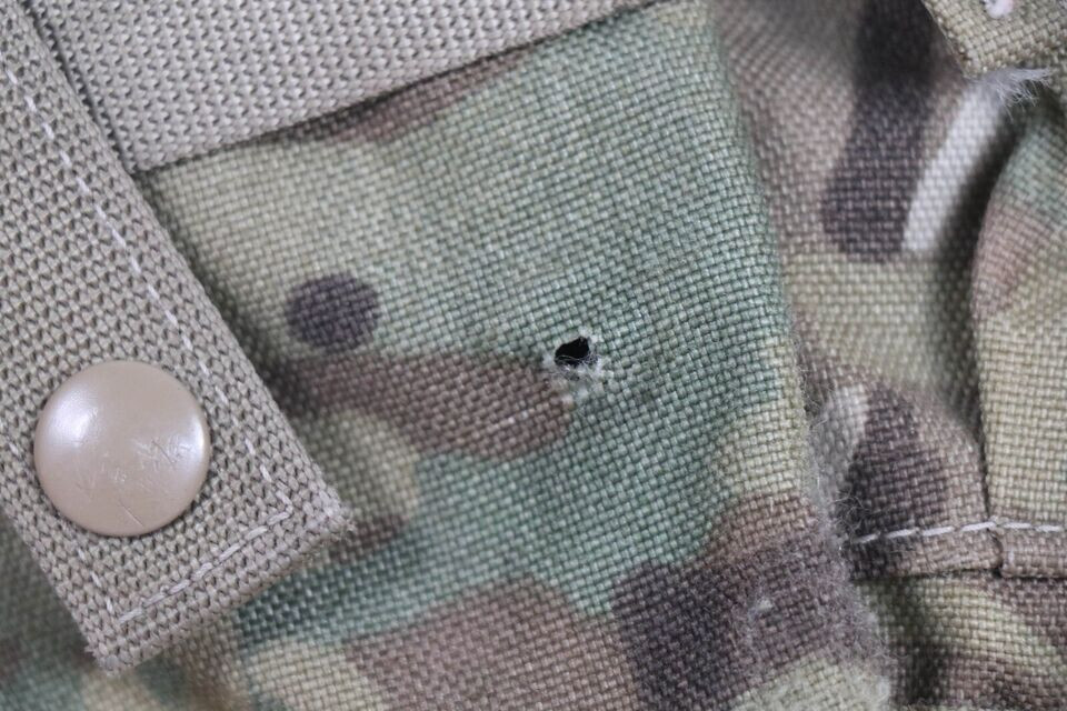 DAMAGED - Army 1 QT General Purpose Canteen Pouch Molle II Multicam OCP Woodland