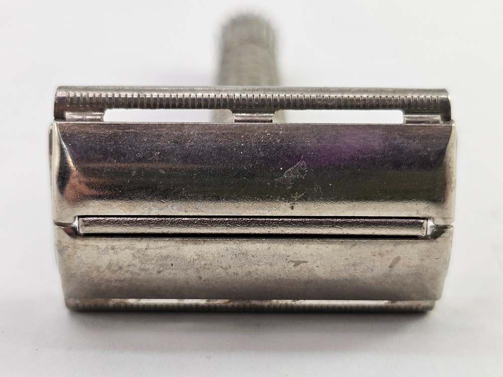Gillette 1963 Super Speed TTO Safety Razor I-4 DATE CODE non-adjustable Twist