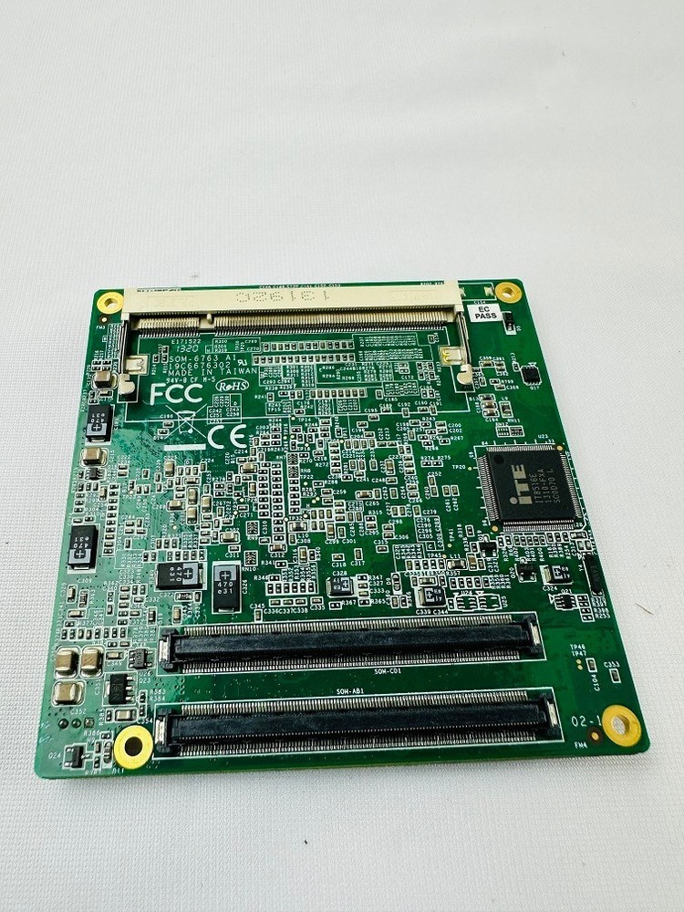 Advantech SOM-6763 CPU Board