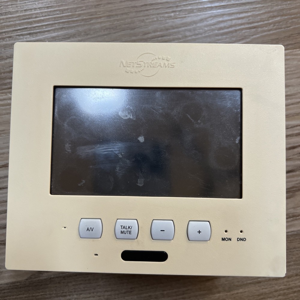 Netstreams TouchLinX TL430 Room Controller Touch Screen Ethernet Port Wall Mount