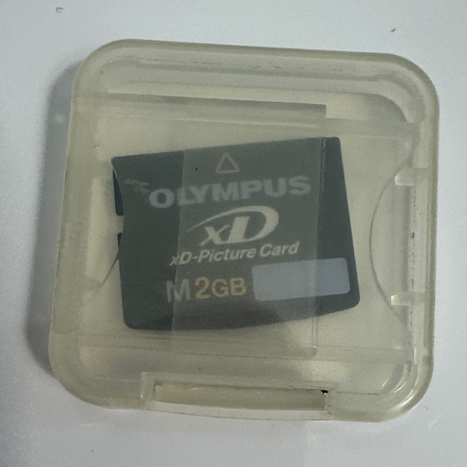 Olympus XD picture card 2GB in case