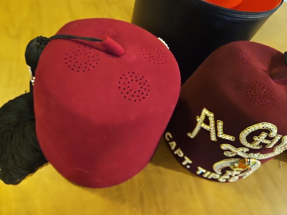Al Chymia Hat Lot Masons
