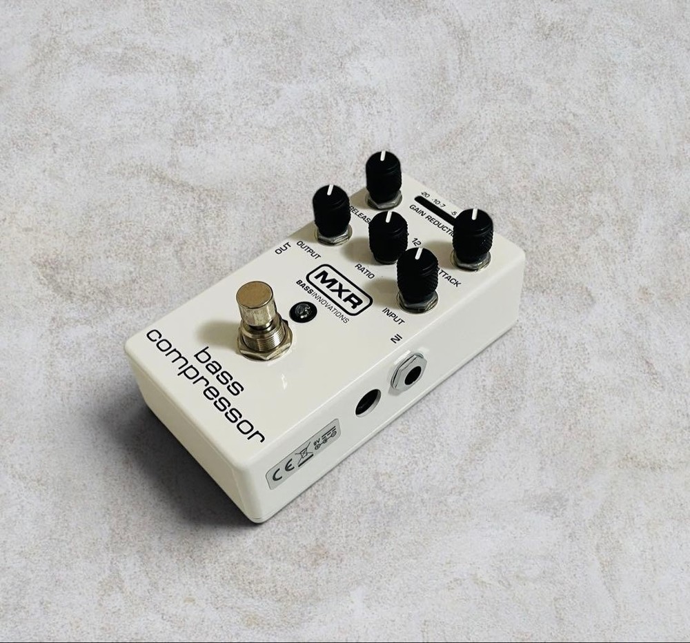 MXR M87 BASS COMPRESSOR Bass Effects Pedal