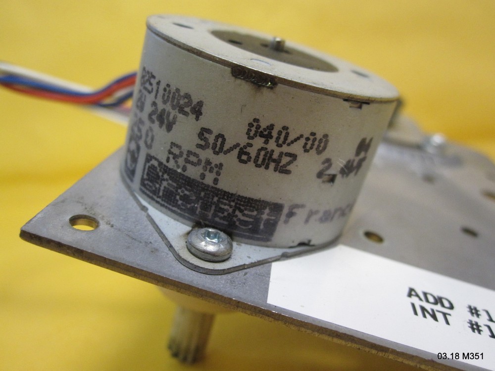 One (1) Micronet Actuator Replacement Faceplate