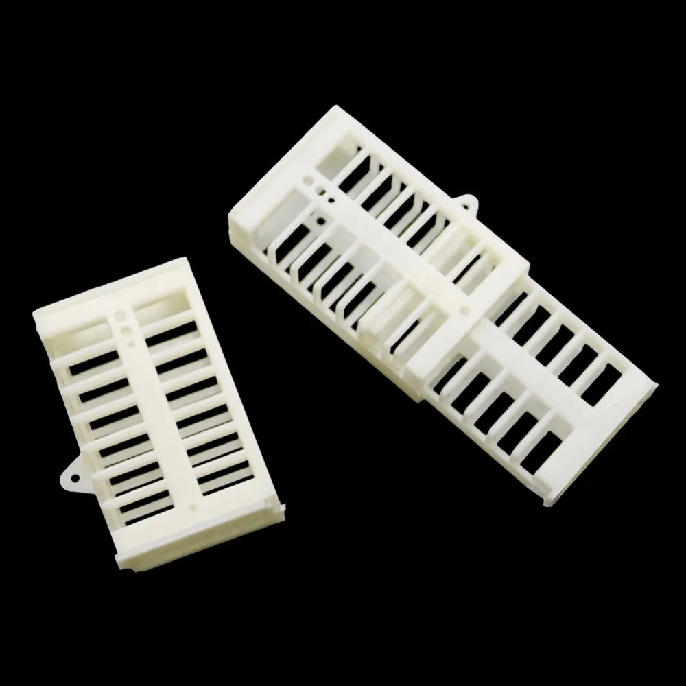 30 pcs Plastic Bee Queen Cage White Safety Multi-functional Stretch Hutchs Tools