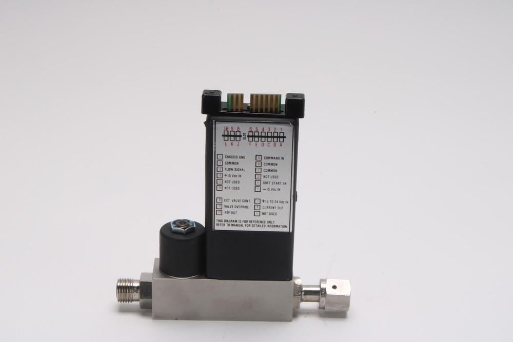 Brooks 5850TR Gas: Nitrogen, Range 0-1 SLPM, Mass Flow Controller