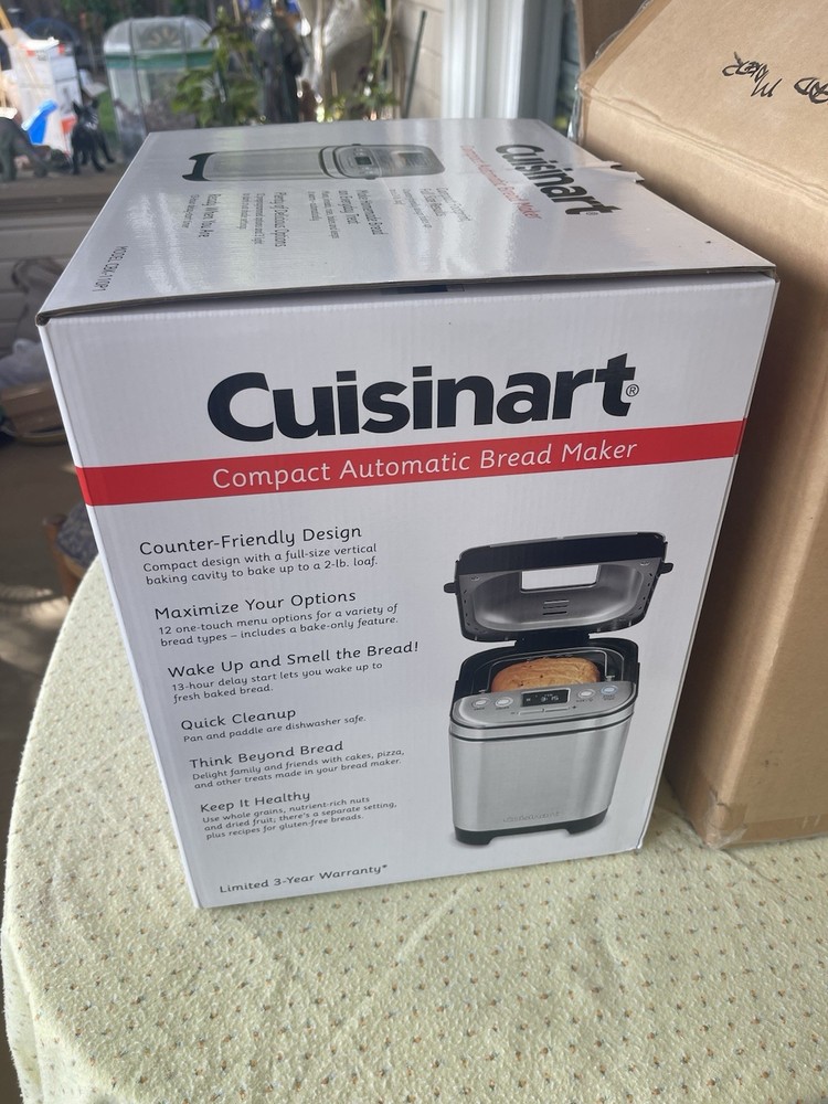 Cuisinart Compact Automatic Bread Maker Stainless (CBK-110P1) BRAND NEW UNUSED
