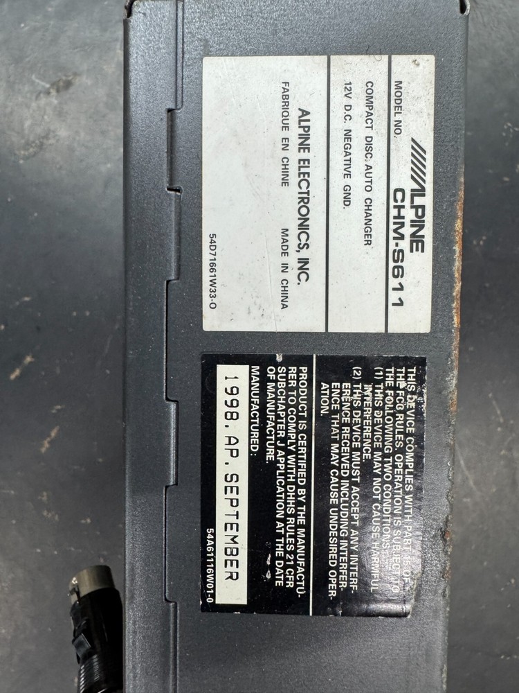 COMPACT DISC CD CHANGER – CD SHUTTLE /ALPINE