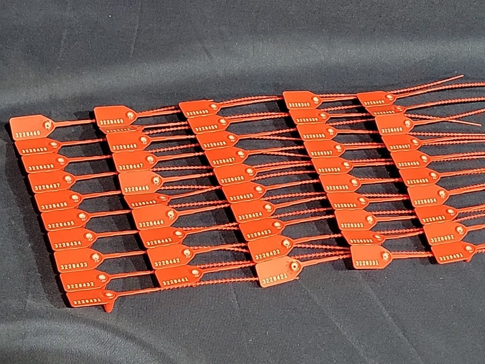 BILL ACCEPTOR LOCKING BILL BOX SECURITY TAGS