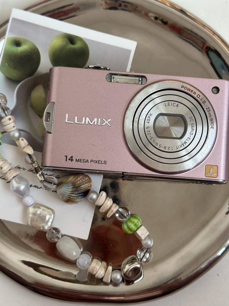 Panasonic LUMIX DMC-FX66 Pink 14.5MP Digital Camera Compact Digital Camera