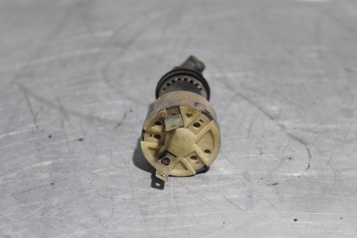 2006 ARCTIC CAT MOUNTAIN CAT 900 EFI IGNITION MAIN KEY SWITCH #7604