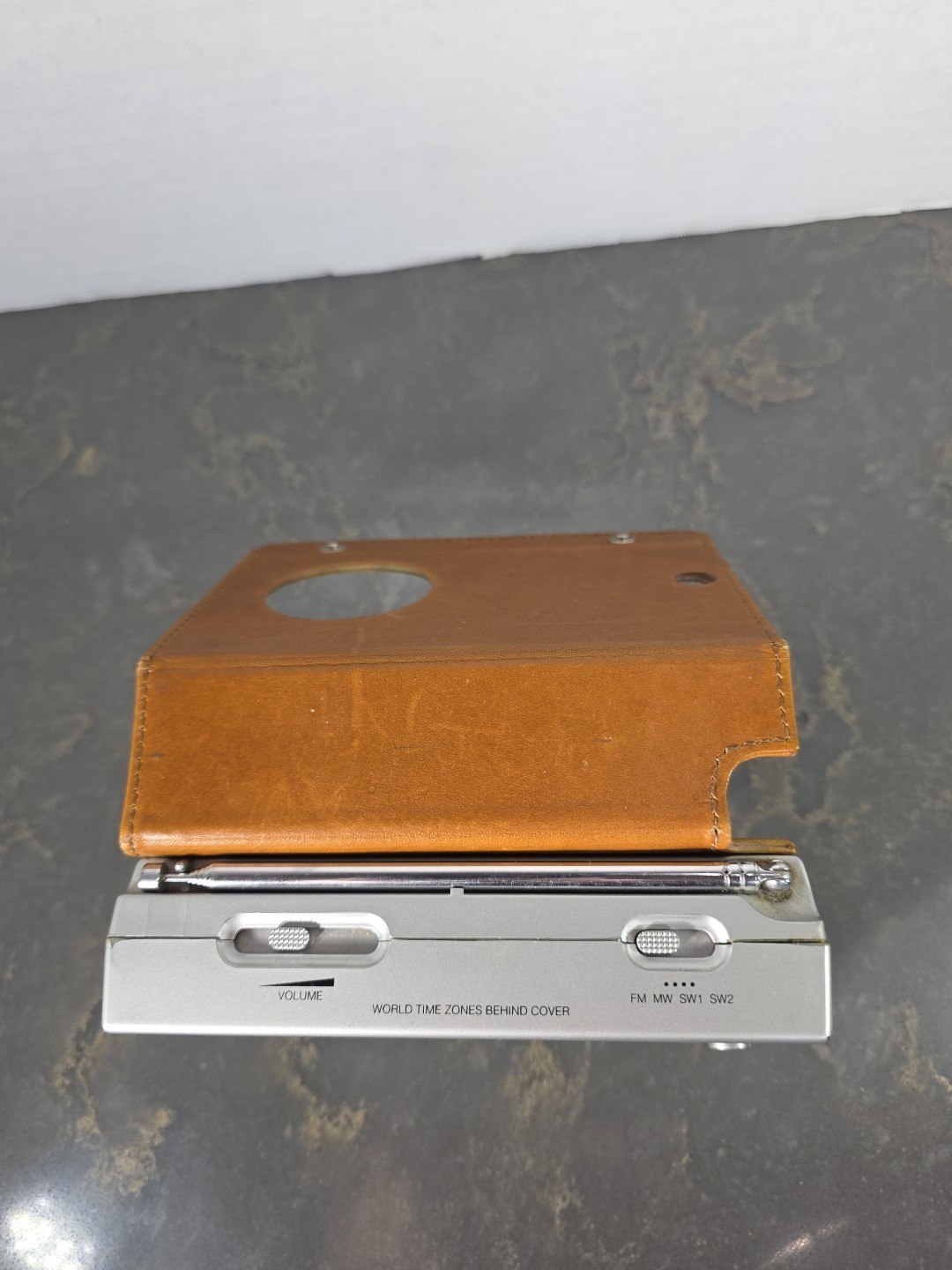 Grundig G-2000A World Band Radio with Leather Case By F.A. PORSCHE Tested