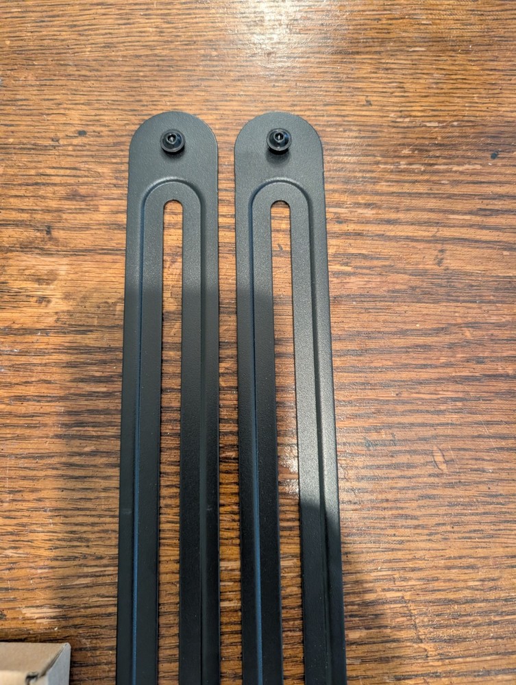 Cisco Webex Bar Pro K9 Mounting hardware Foxconn