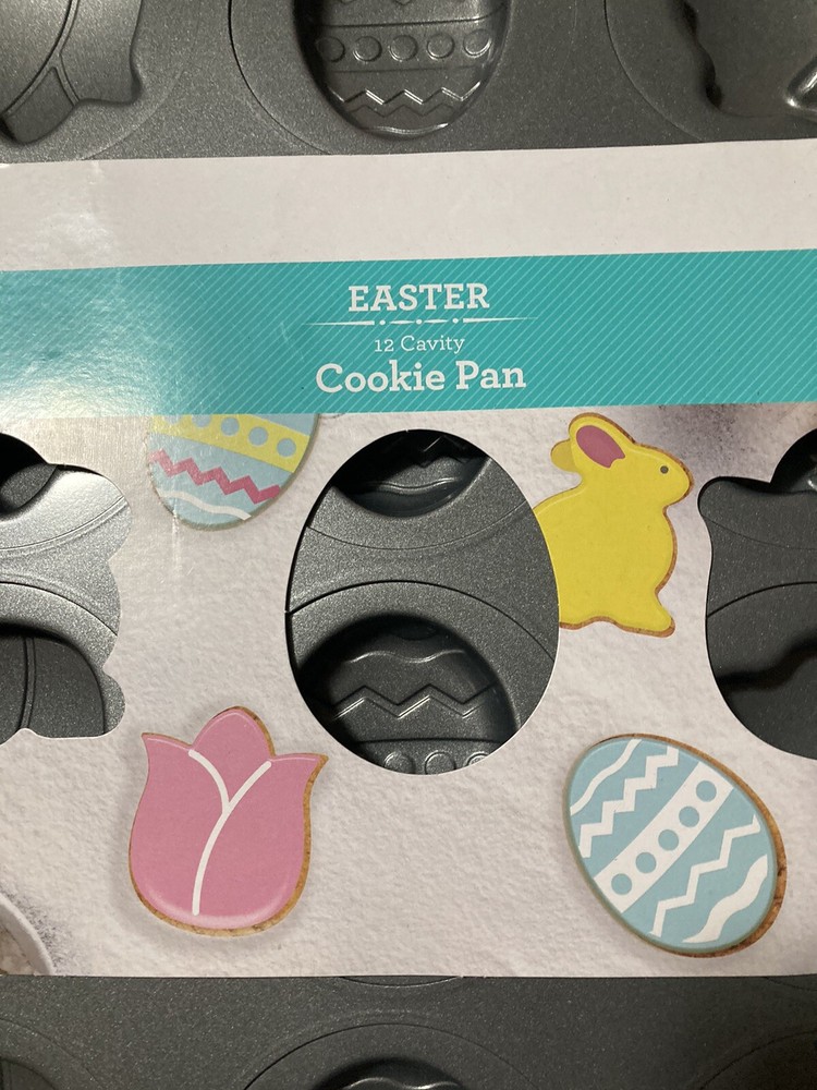 TWO DIFFERENT PATTERNWay To Celebrate! Easter Cookie Pan - New - FREE SHIPPING