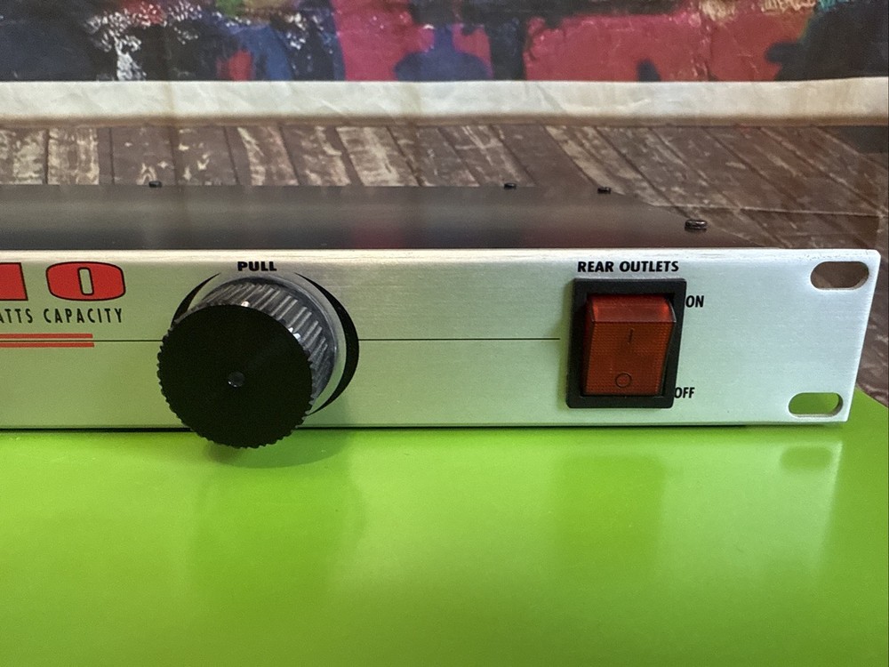 Andy Audio Power Conditioner And Light Module PCL-810