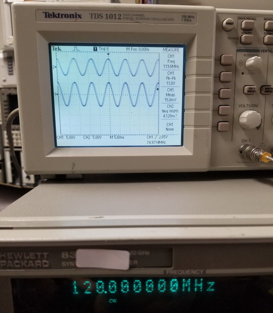 Tektronix TDS1012 100MHz DSO FULLY WORKING With 2 probes FFT function Bright LCD