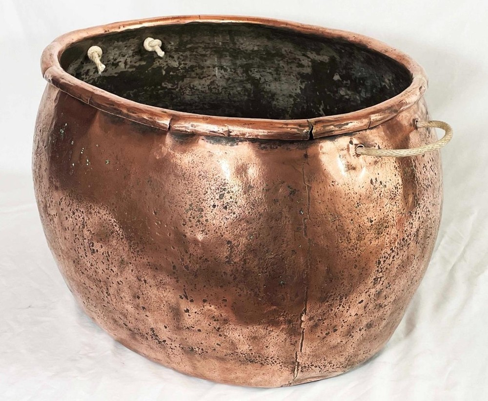BIG GEORGIAN ANTIQUE SOLID COPPER LOG BIN - CAULDRON - PLANTER