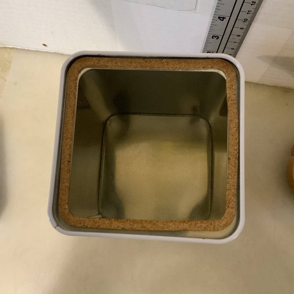 Nellie's Laundry Soda Storage Tin Empty