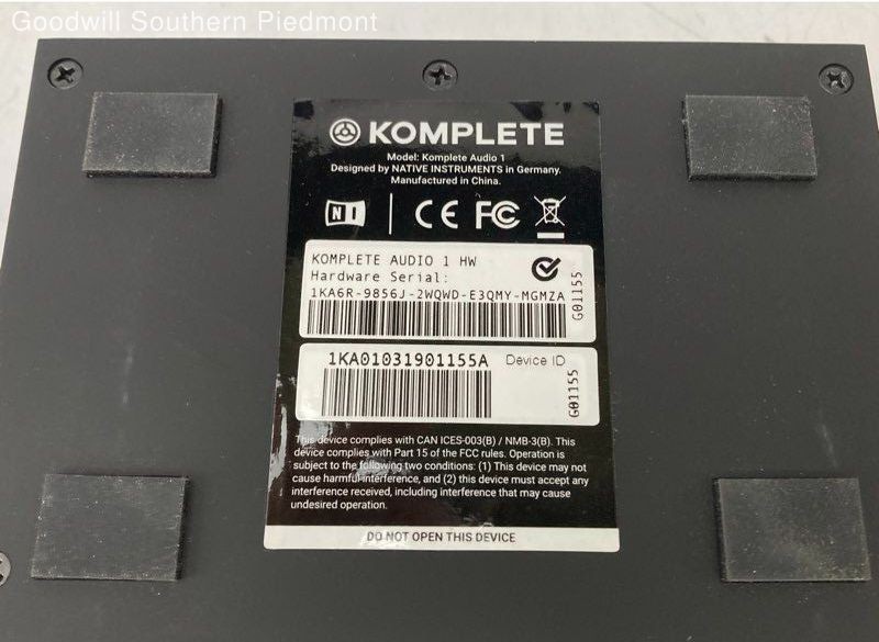 Native Instruments Komplete Audio 1 USB Audio Interface - Tested